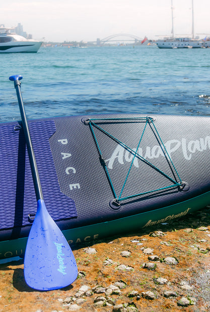 Paquete de tabla de paddle inflable Aquaplanet PACE 10'6″ - Verde azulado/medianoche